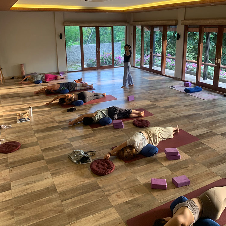 yoga teacher train in bali with ymb yoga school in bali with yoga alliance certification